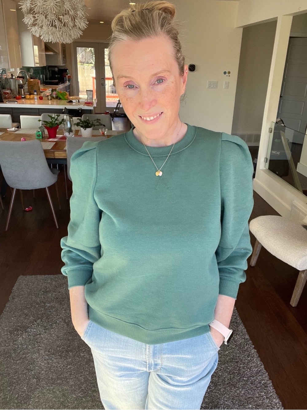 Puff-Sleeve Crewneck Sweatshirt in Green - Picture 3 of 3